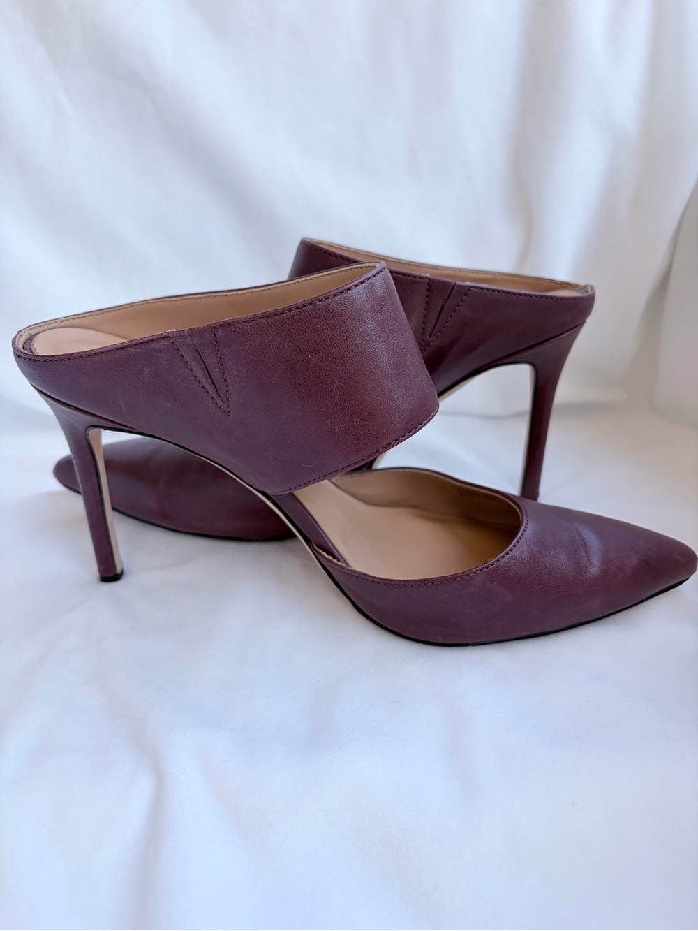 Halston Heritage Burgundy Wide-Ankle Pointed Pumps -Sz 8.5